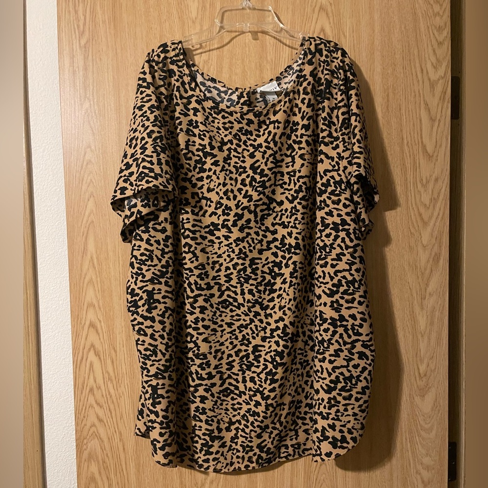 Ava & Viv Cheetah Blouse | Size: 3X